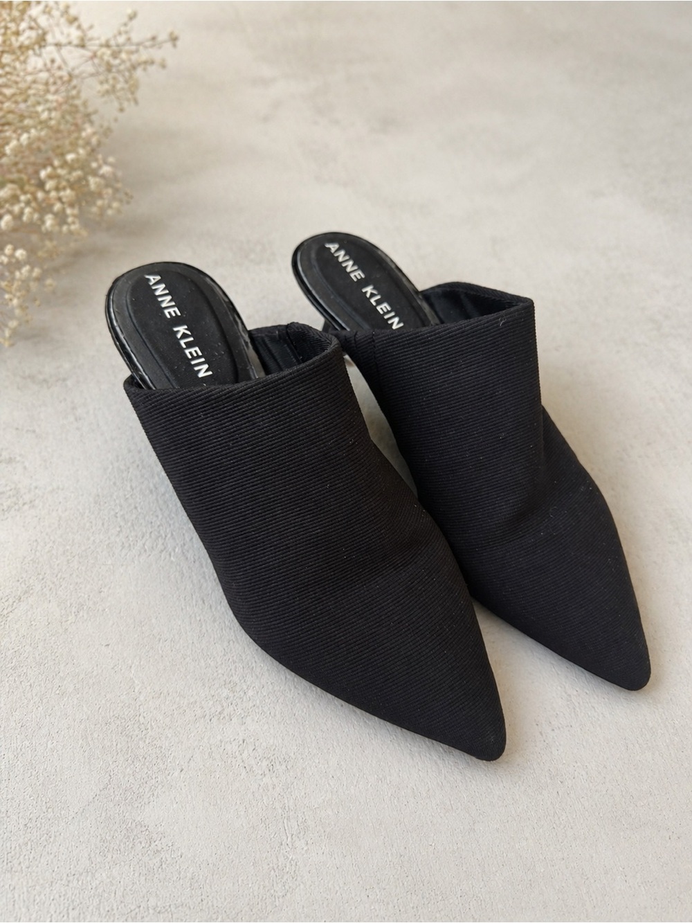 Anne Klein Black Pointed-Toe Slip On Mules